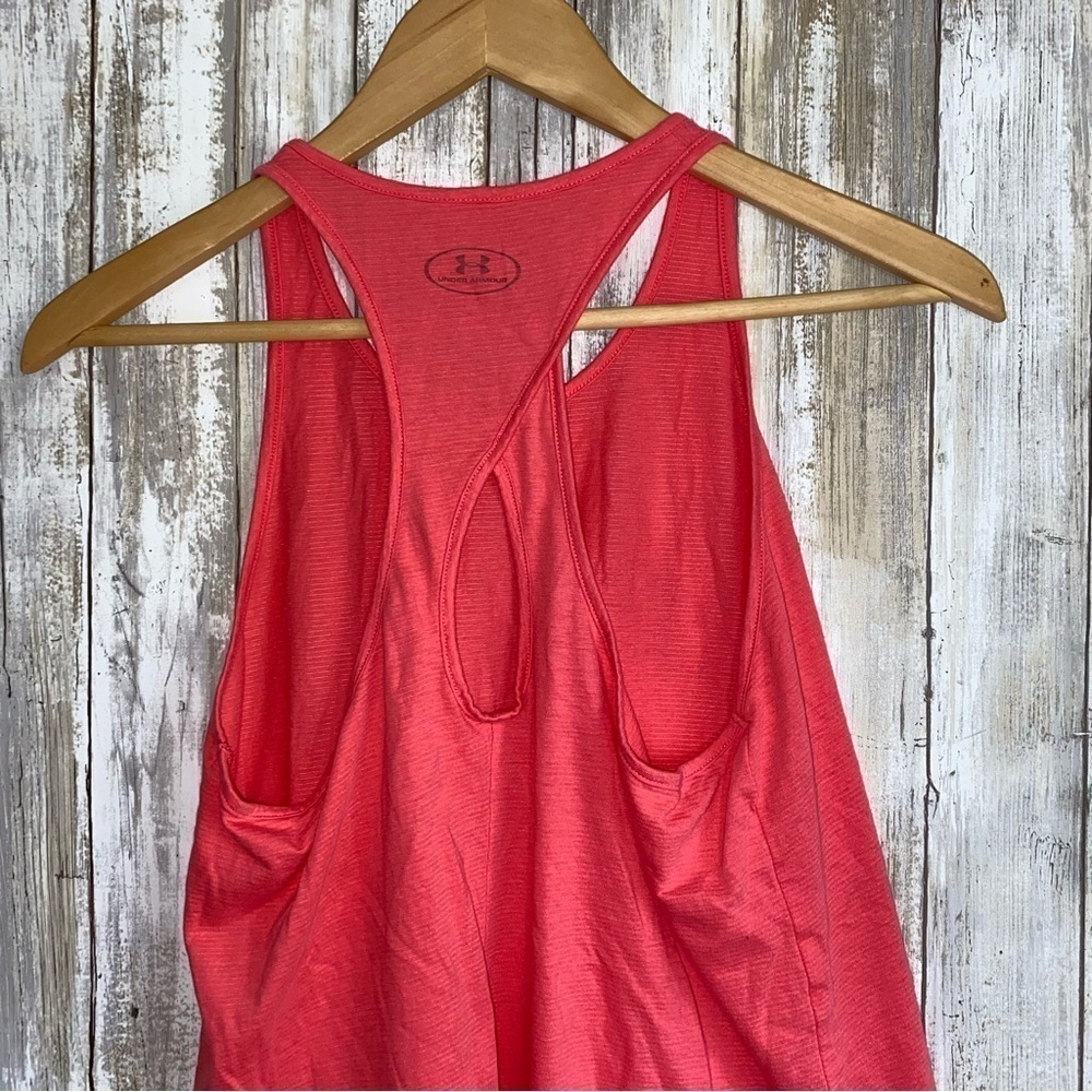 Under Armor Pink Back Keyhole Tank - Picture 4 of 4
